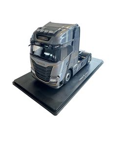 Image of IVECO 50th ANNIVERSARY S-WAY MY 2024 SCALE MODEL – 50th ANNIVERSARY EDITION (1975–2025)
